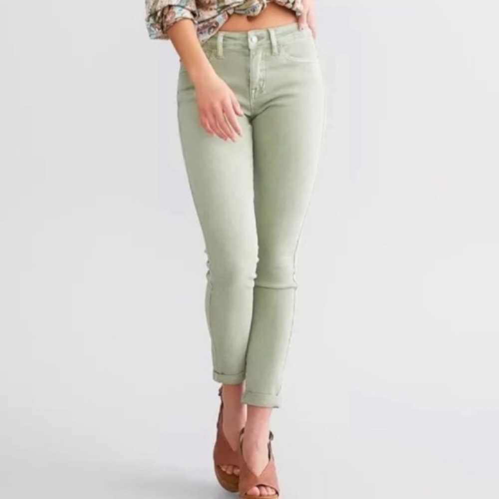 🆕 ROXY Skinny Olive Green Jeans. Regular Length. NWT